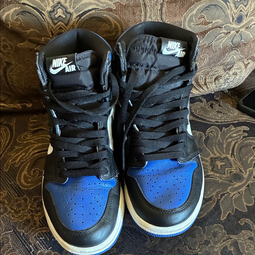 Nike Air Jordan 1 Retro OG High Royal Toe Size 8 Men - Picture 3 of 9
